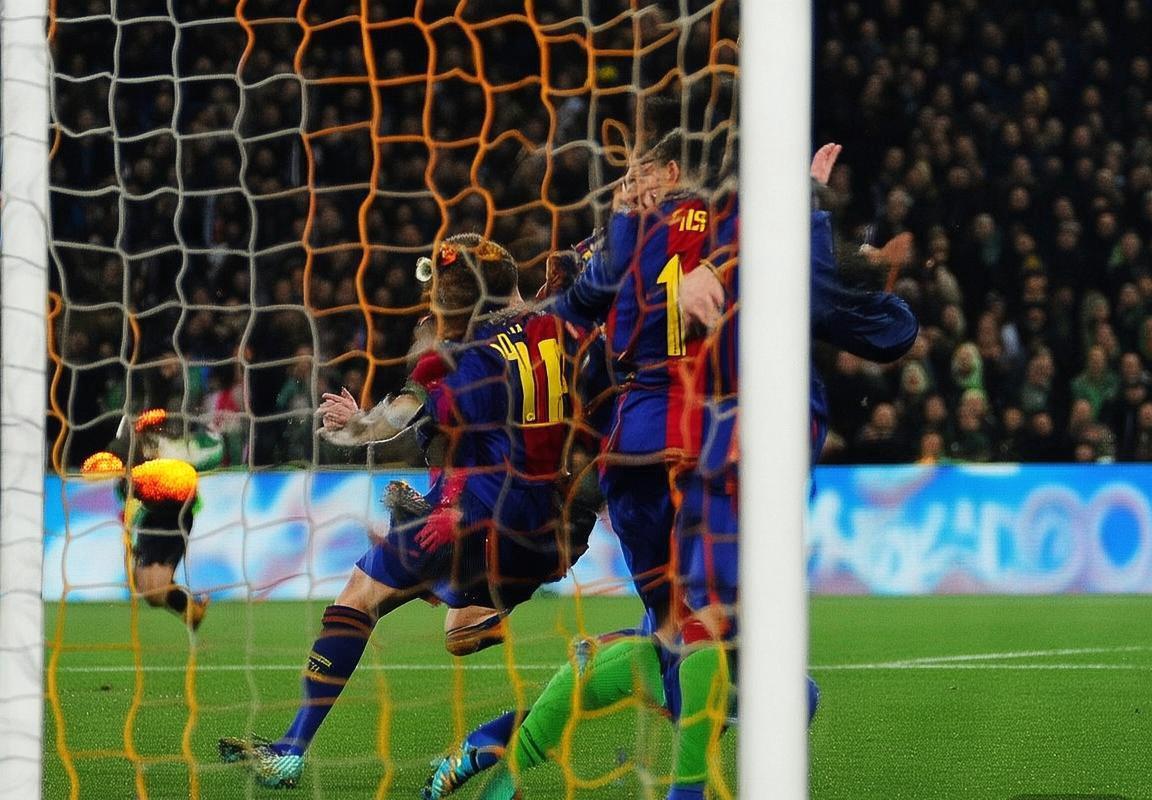 2015年巴萨VS塞尔塔：经典对决回顾与赛后反思(图3)